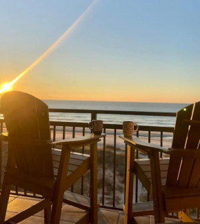 Direct Ocean Front 3BR/2BA Dog Friendly